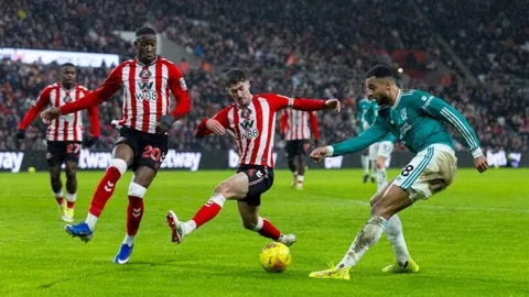 贝林厄姆伤势未愈，欧冠拜仁首战或无首发机会